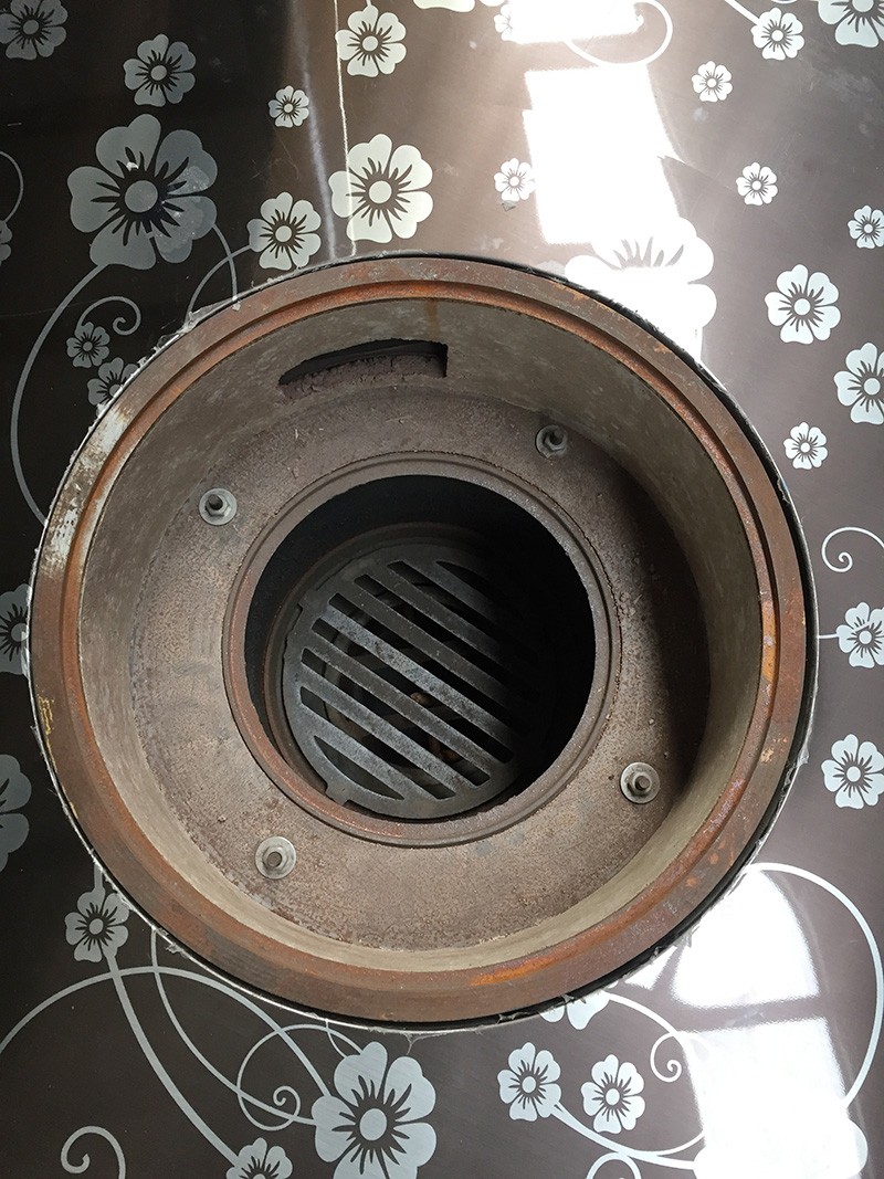  家用炊事取暖爐—【爐具生物質爐】不銹鋼黑色雕花桌面